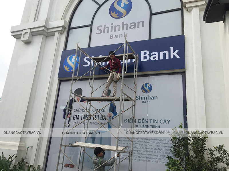 Thiết kế thi công biển quảng cáo ngân hàng shinhanbank