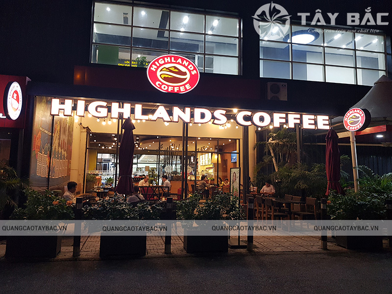 Biển quảng cáo cafe HightLands Coffee