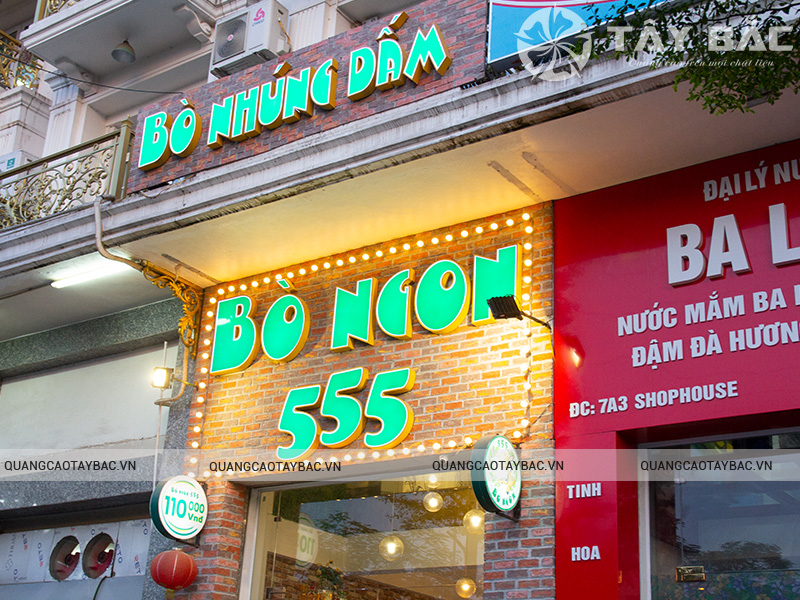 Biển quảng cáo nhà hàng Bò Ngon 555