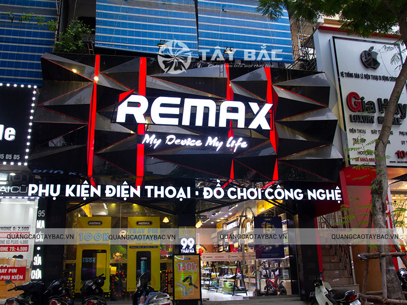 Biển quảng cáo Remax Thái Hà