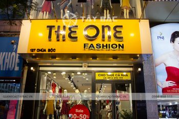 Biển quảng cáo shop thời trang The One