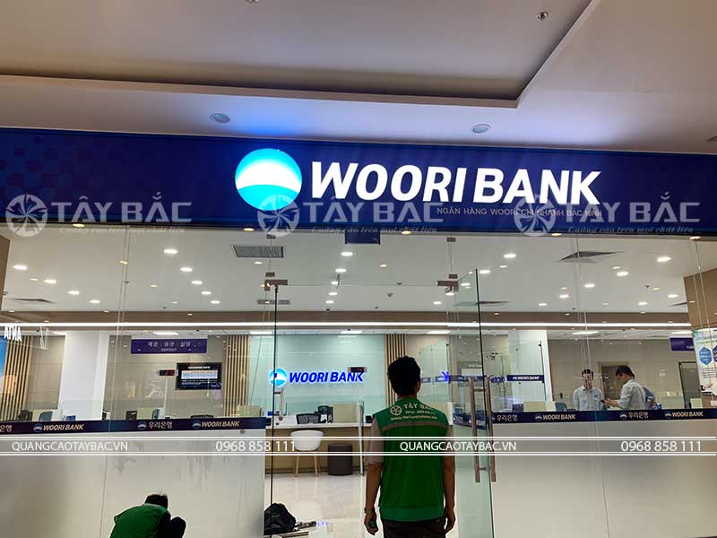 thi công quảng cáo và nội thất ngân hàng Worri Bank