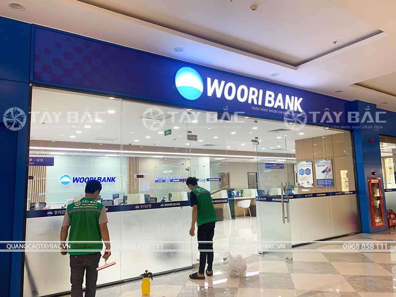 Thi công biển hiệu, nội thất ngân hàng Woori Bank